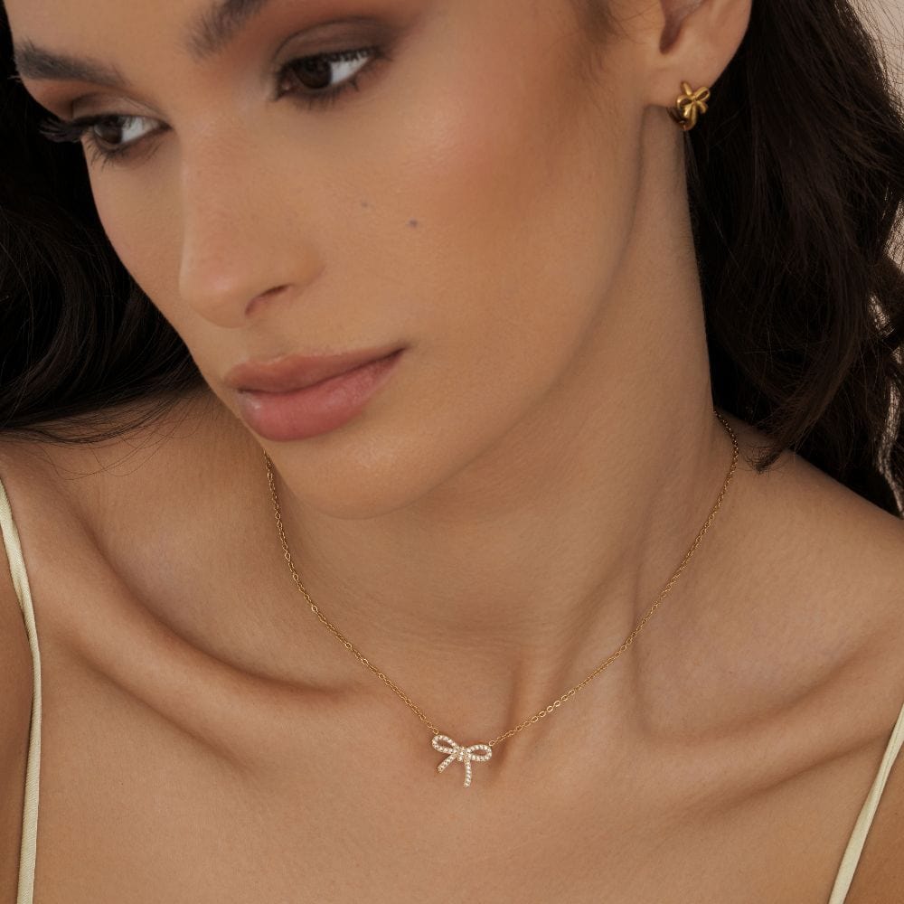 Annie Bow Necklace