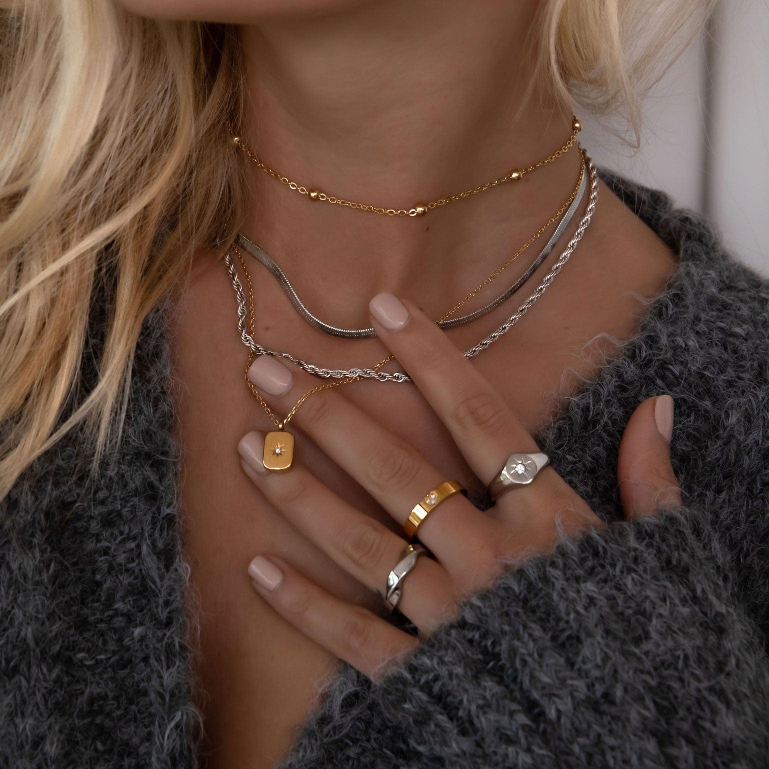 Lara Necklace