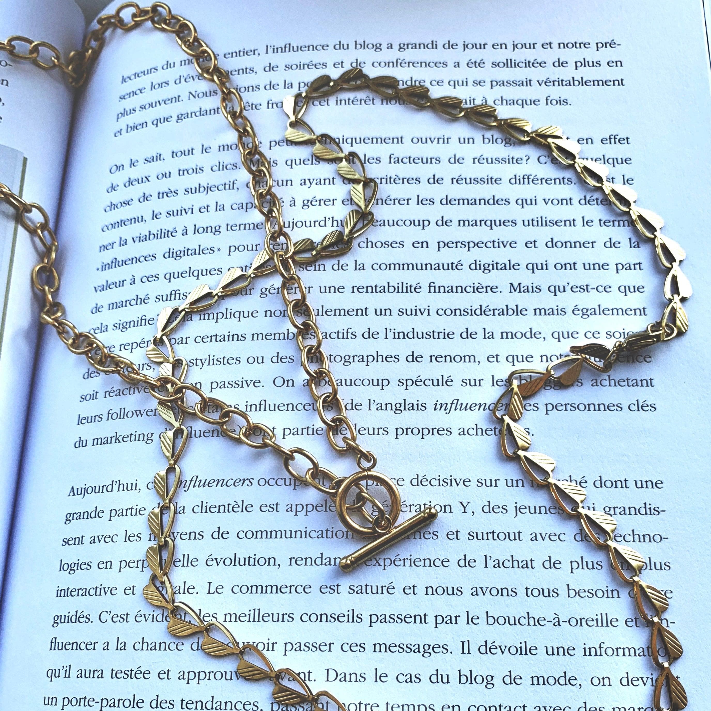 Maisie TBar Necklace