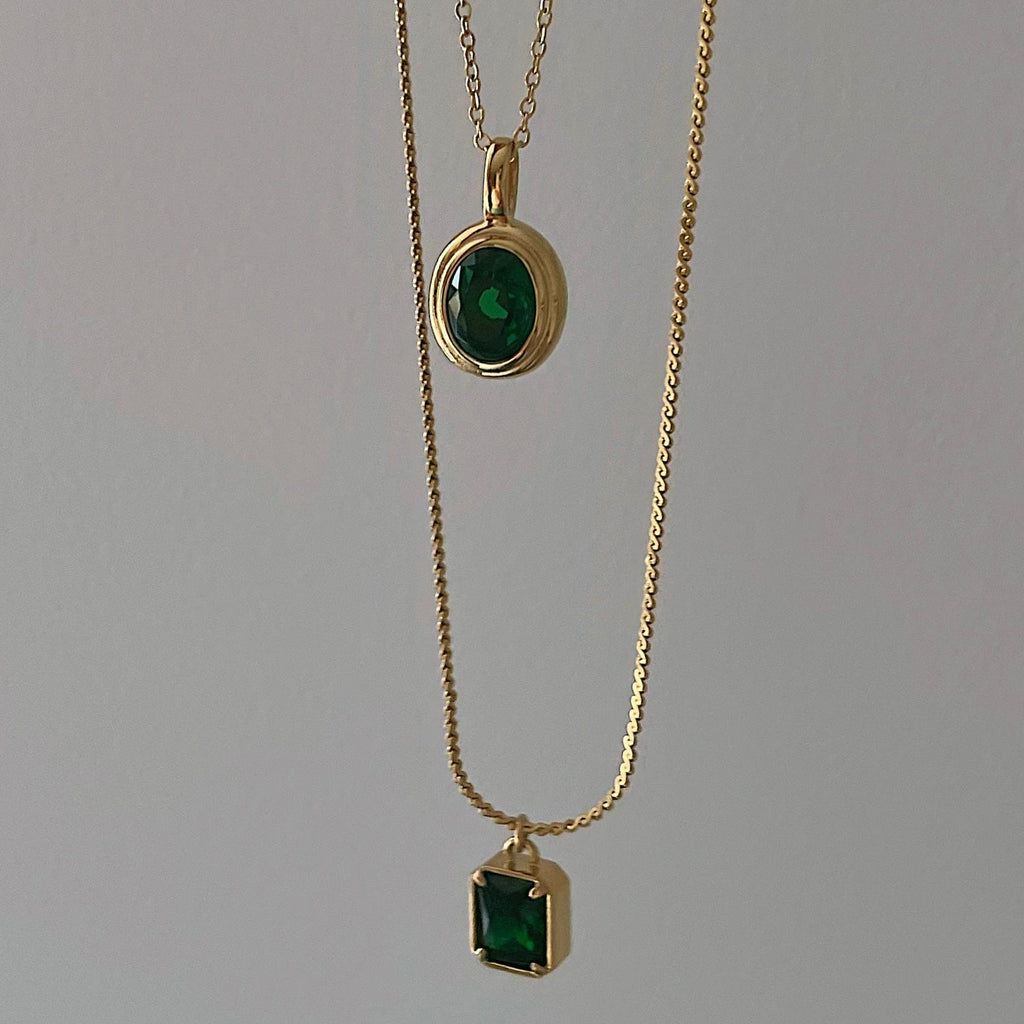 Saffira Necklace