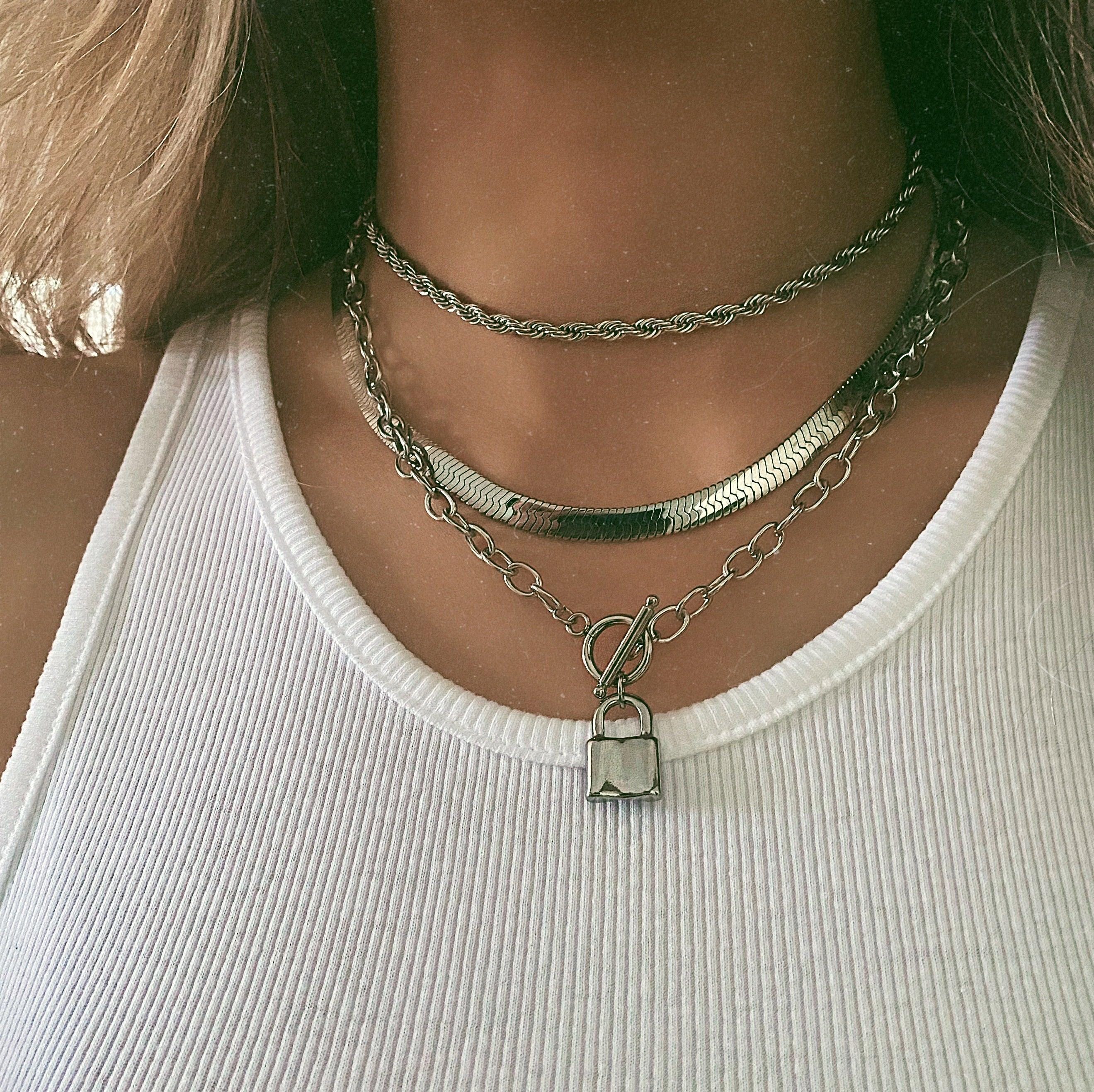 Sophie Choker / Necklace