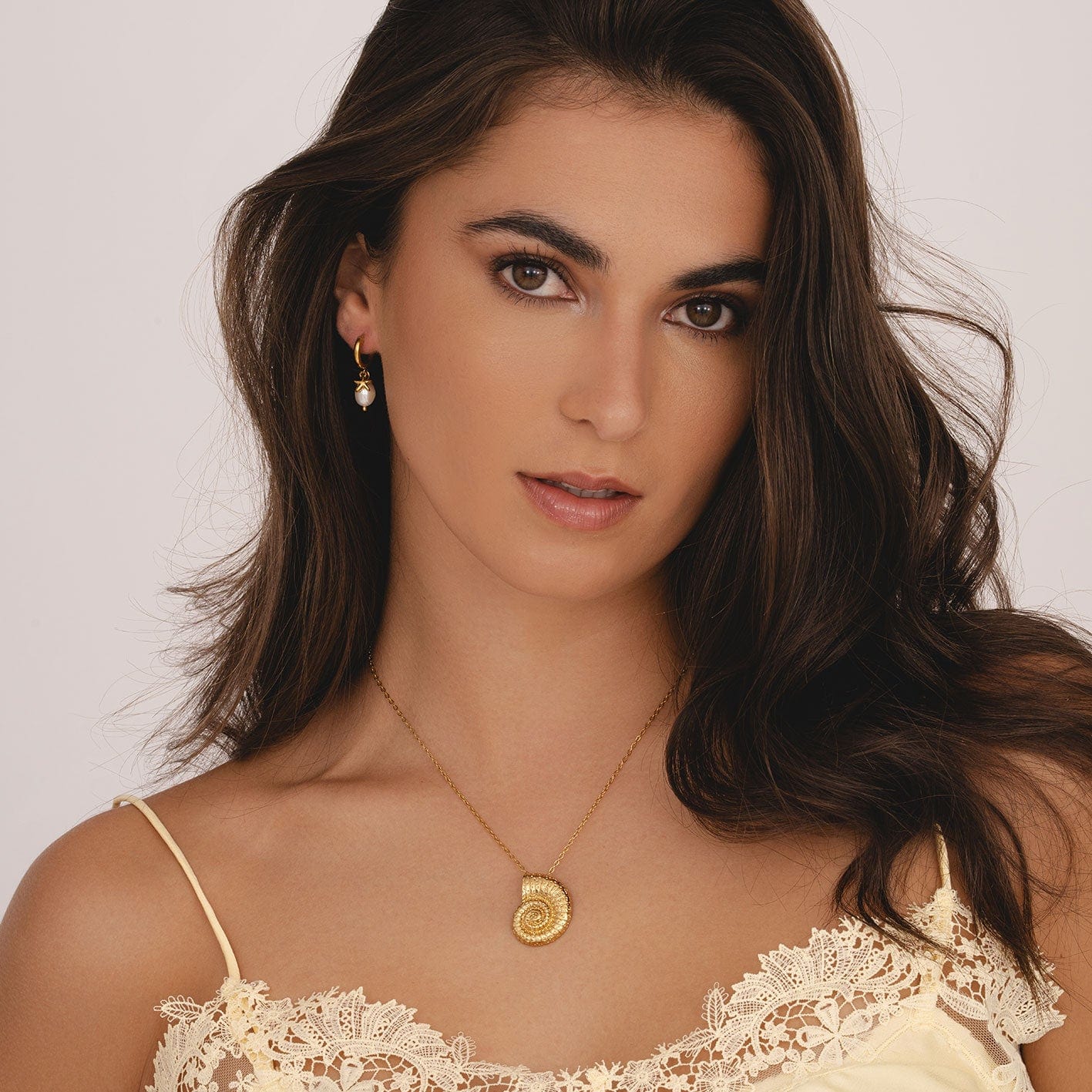 Kiki Shell Necklace