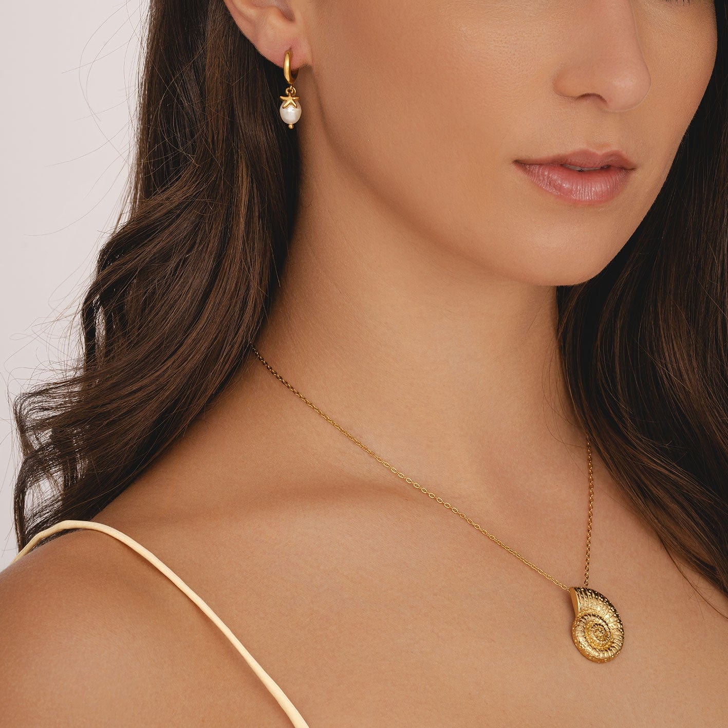 Kiki Shell Necklace