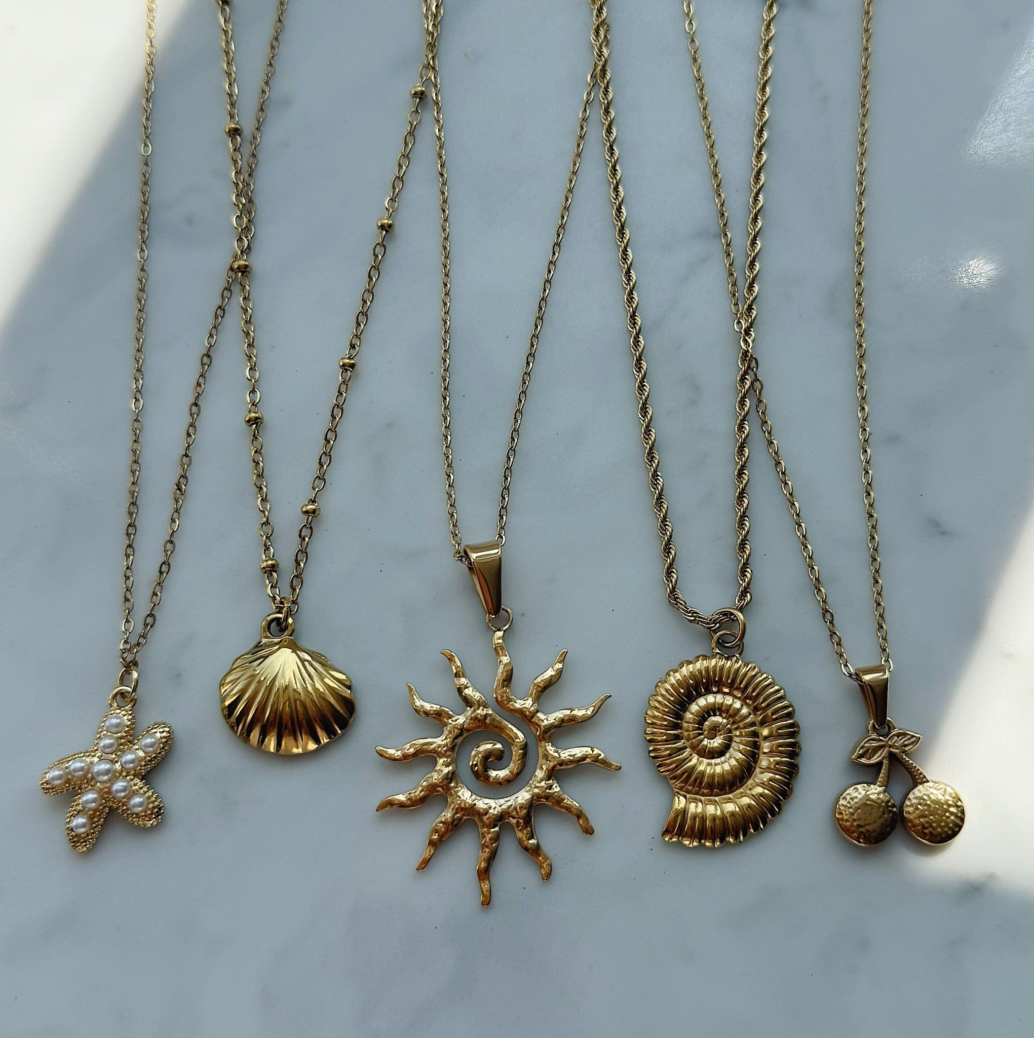 Vanilla Starfish Necklace